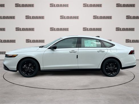 New 2025 Honda Accord SE image 2