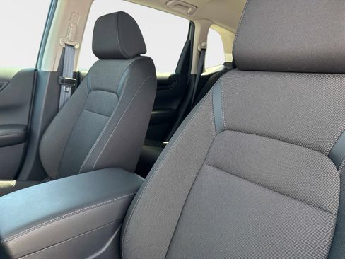 Used 2025 Honda CR-V EX image 21