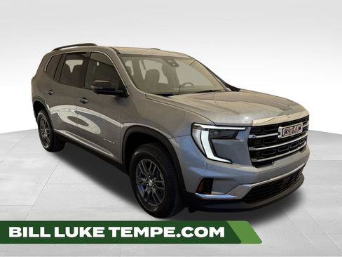 Used 2025 GMC Acadia Elevation FWD image 1