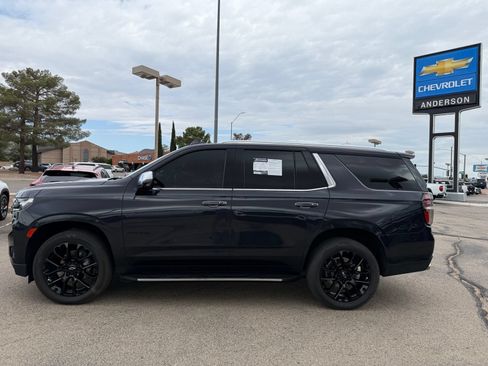 Used 2023 Chevrolet Tahoe Premier w/ Premium Package AWD/4WD image 11