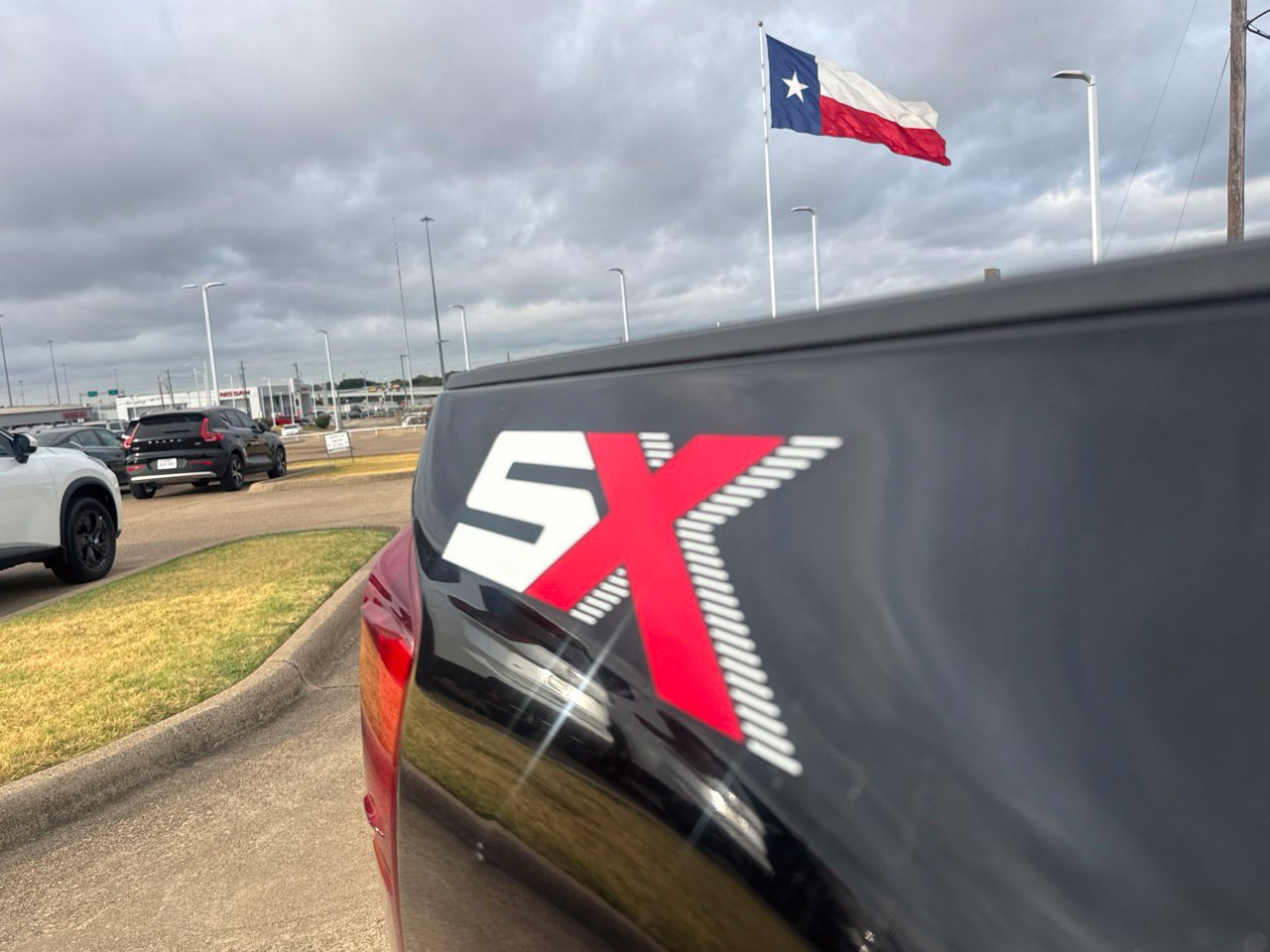 Used 2021 Toyota Tacoma SR w/ SX Package AWD/4WD image 34
