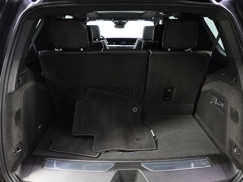 Used 2025 Cadillac Escalade Sport w/ Touring Package image 19