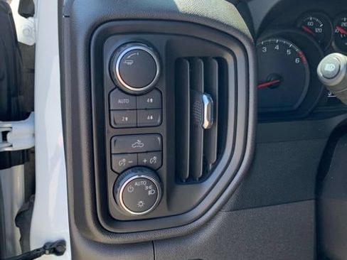 Used 2023 Chevrolet Silverado 1500 Custom Trail Boss w/ LPO, Dark Essentials Package AWD/4WD image 22