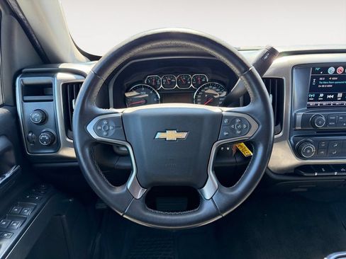 Used 2017 Chevrolet Silverado 1500 LT AWD/4WD image 13