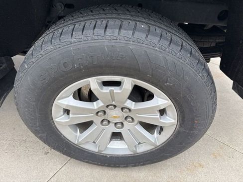 Used 2021 Chevrolet Colorado LT w/ Safety Package image 13
