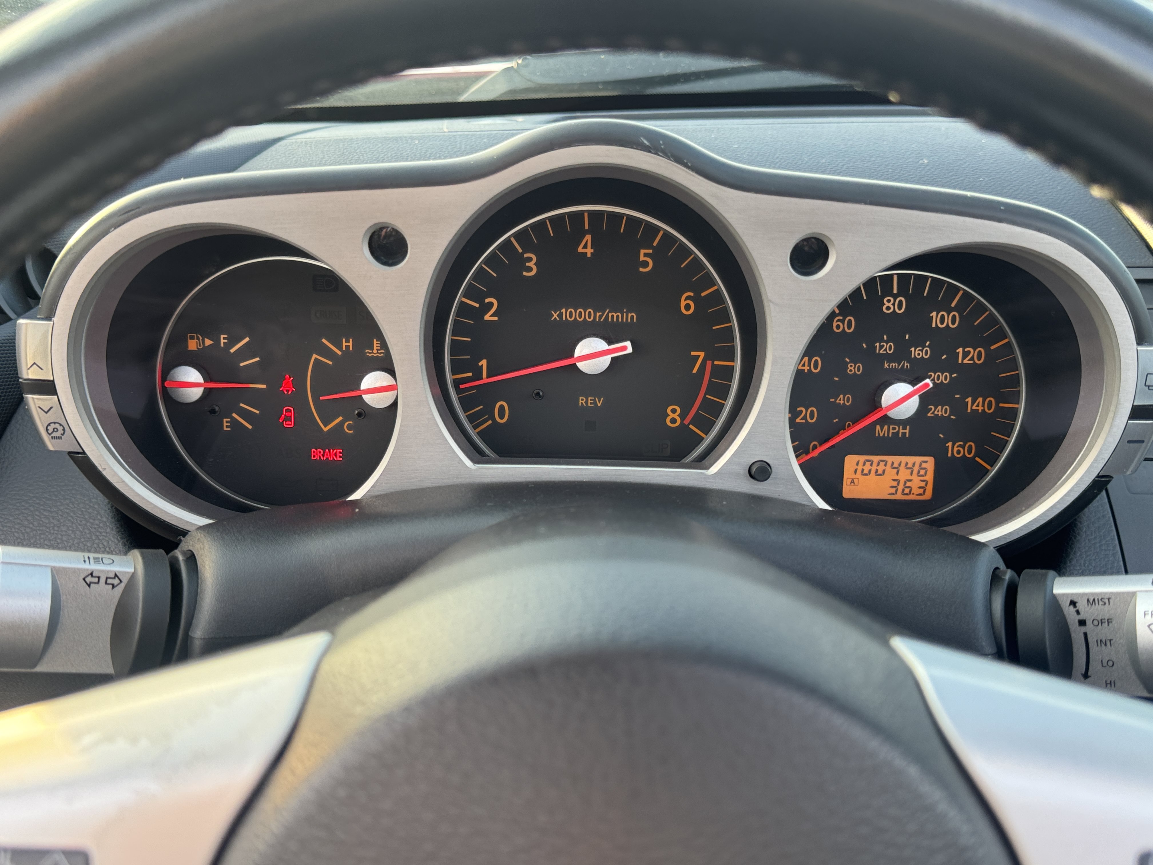 Used 2006 Nissan 350Z Touring RWD image 18