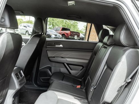 Used 2022 Volkswagen Atlas Cross Sport SE AWD/4WD image 26