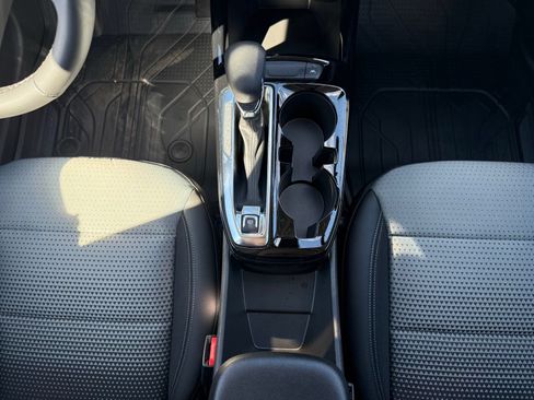 New 2026 Chevrolet Trax LT w/ LT Convenience Package FWD image 27