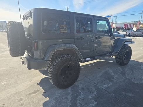 Used 2014 Jeep Wrangler Unlimited Sahara w/ Dual Top Group image 4