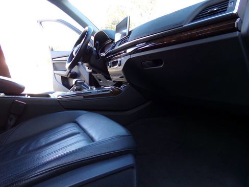 Used 2019 Audi Q5 2.0T Premium Plus w/ Premium Plus Package image 28