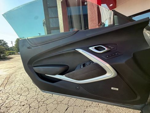 Used 2023 Chevrolet Camaro SS RWD image 13
