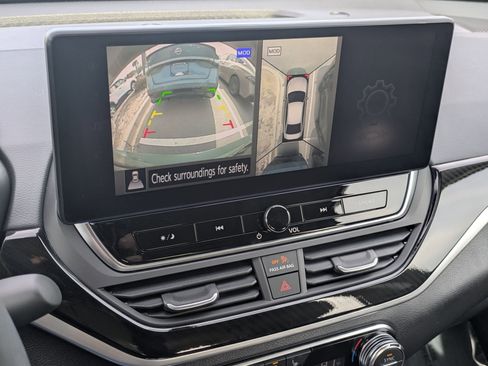 New 2026 Nissan Altima 2.5 SR w/ SR Premium Package image 19