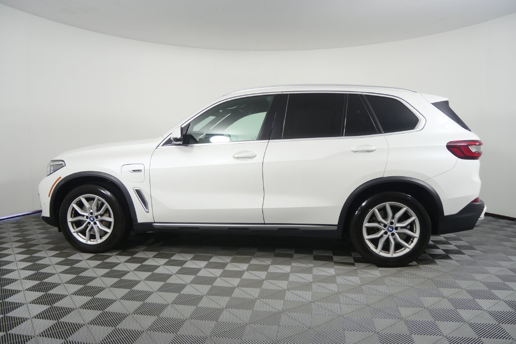Used 2022 BMW X5 xDrive45e w/ Executive Package AWD/4WD image 7