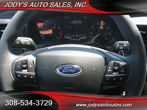 Used 2020 Ford Explorer 4WD w/ Class III Trailer Tow Package image 13