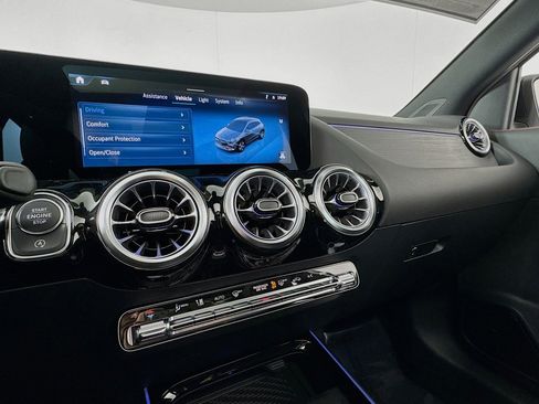 New 2026 Mercedes-Benz GLA 250 image 19