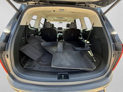 Used 2022 Kia Telluride EX w/ EX Premium Package AWD/4WD image 23