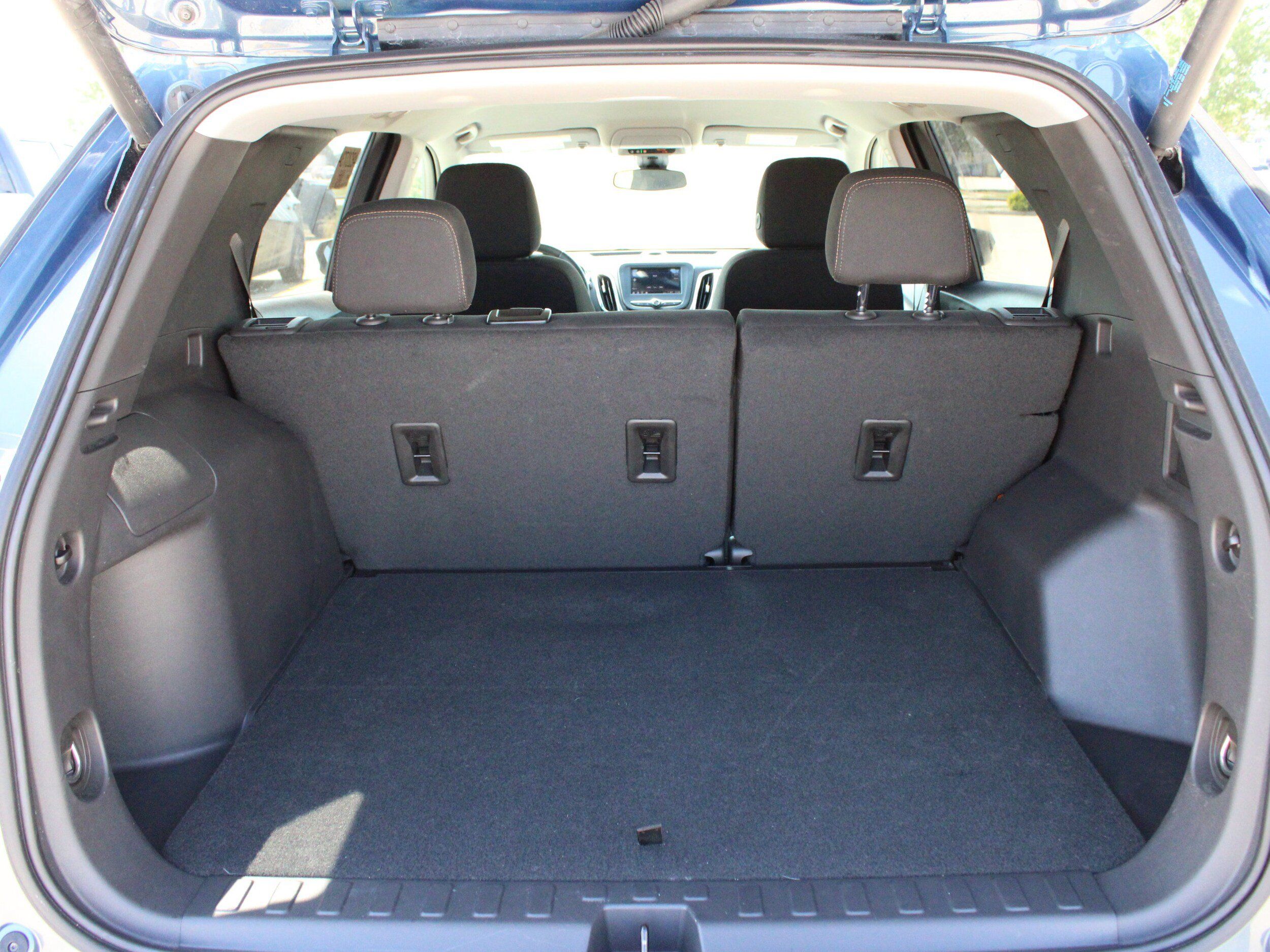 Used 2024 Chevrolet Equinox LT FWD image 16