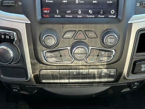 Certified 2019 RAM 1500 Big Horn image 29