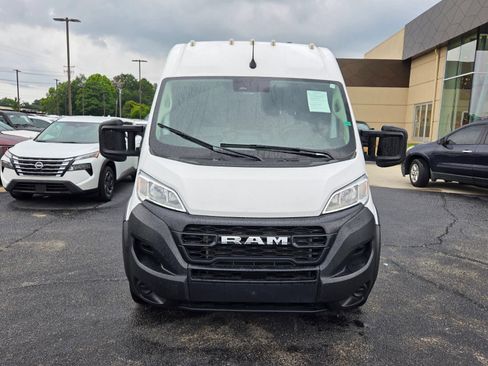 Used 2023 RAM ProMaster 2500 FWD image 2