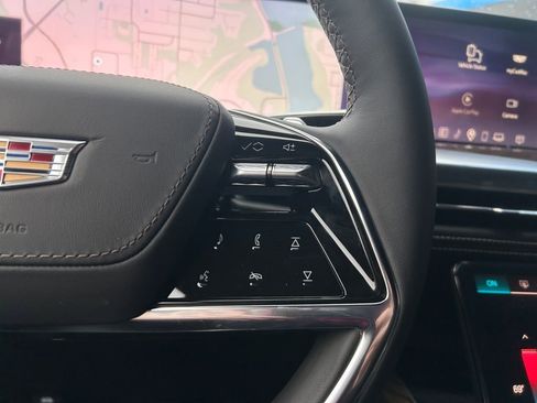 New 2026 Cadillac Escalade Platinum Sport w/ LPO, ONYX Package image 18