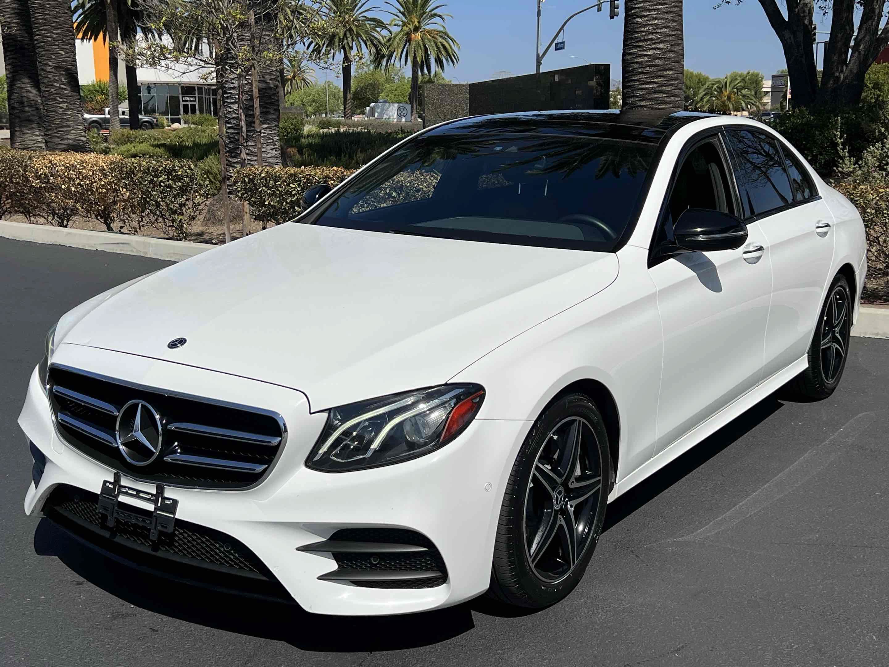Used 2018 Mercedes-Benz E 300 image 18