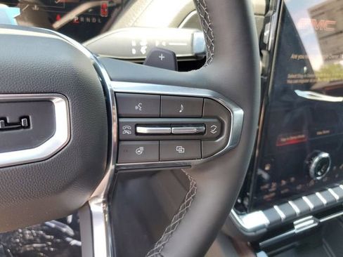 New 2026 GMC Yukon Denali w/ Denali Reserve Package AWD/4WD image 27