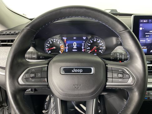 Used 2022 Jeep Compass Latitude w/ Convenience Group image 21