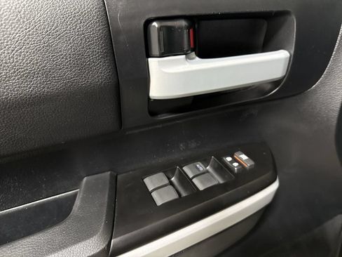 Used 2021 Toyota Tundra SR5 AWD/4WD image 20