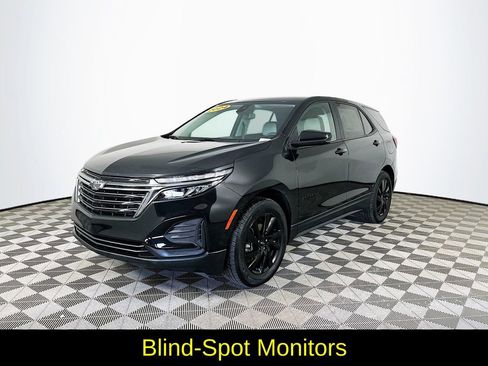 Used 2024 Chevrolet Equinox LS w/ LS Convenience Package image 5