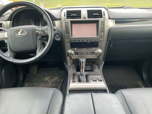 Used 2017 Lexus GX 460 AWD/4WD image 6