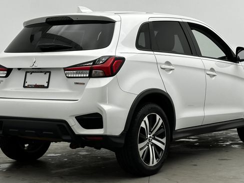 Used 2021 Mitsubishi Outlander Sport ES image 7
