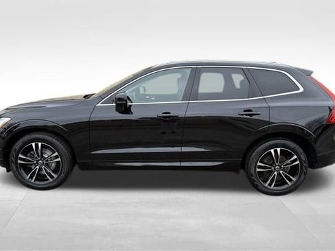 Used 2019 Volvo XC60 T5 Momentum w/ Premium Package image 10