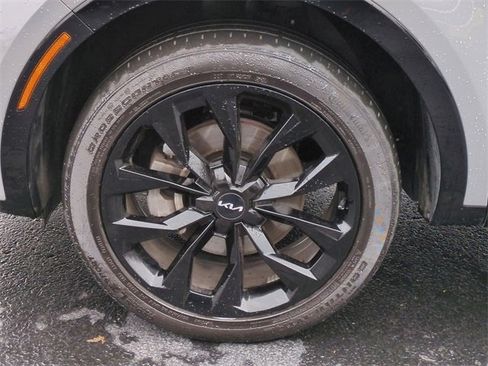 Used 2023 Kia Sorento SX image 34