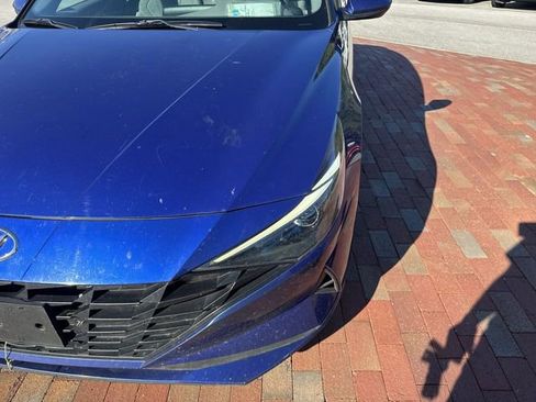 Used 2021 Hyundai Elantra SEL FWD image 23
