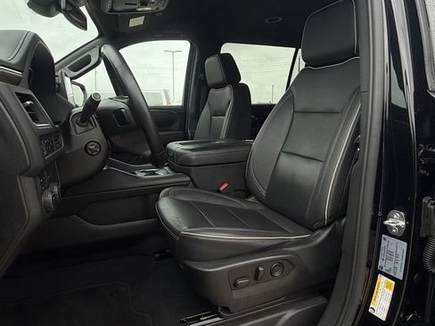Used 2023 Chevrolet Suburban Premier AWD/4WD image 26