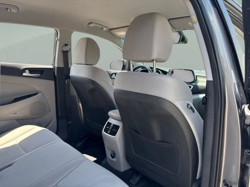 Used 2021 Hyundai Tucson Sport FWD image 20