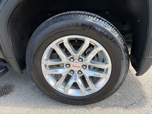 Used 2022 GMC Sierra 1500 SLT AWD/4WD image 25