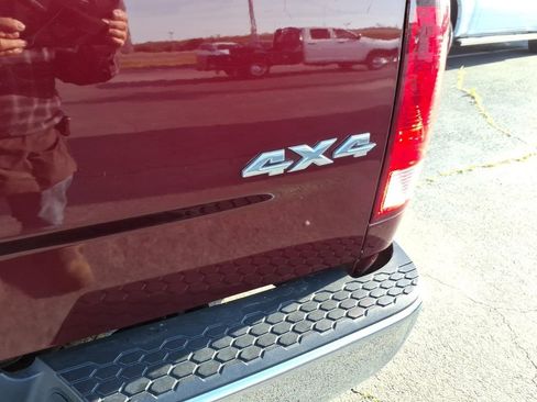 Used 2024 RAM 1500 Classic SLT AWD/4WD image 5