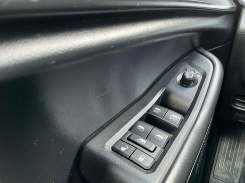 Used 2024 Jeep Grand Cherokee Laredo X image 23