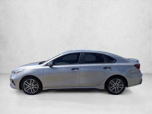 Used 2022 Kia Forte GT-Line w/ GT-Line Premium Package FWD image 8