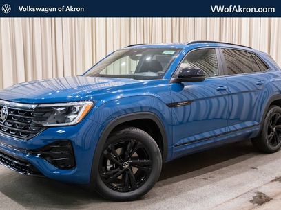 New 2026 Volkswagen Atlas Cross Sport SEL R-Line