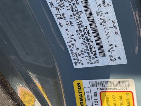 Used 2023 Ford Bronco Badlands image 27