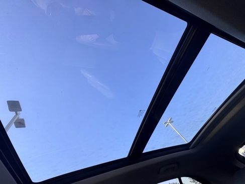 Used 2019 Cadillac XT4 Premium Luxury w/ Enhanced Visibility Package image 30