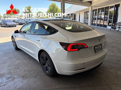Used 2021 Tesla Model 3 Standard Range Plus RWD image 5