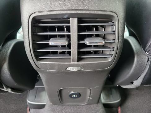 Certified 2023 Ford Escape ST-Line Select AWD/4WD image 28