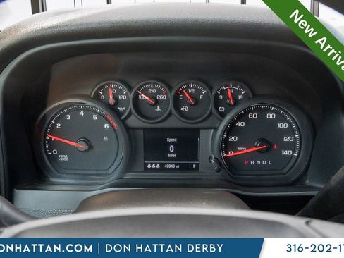 Used 2024 Chevrolet Silverado 2500 Custom w/ Custom Value Package AWD/4WD image 8