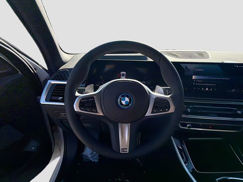 New 2026 BMW X5 xDrive50e w/ M Sport Package image 41