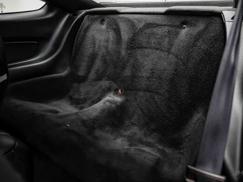 Used 2021 Ford Mustang Shelby GT500 w/ Carbon Fiber Track Pack RWD image 85