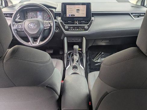 Used 2023 Toyota Corolla Cross LE image 15