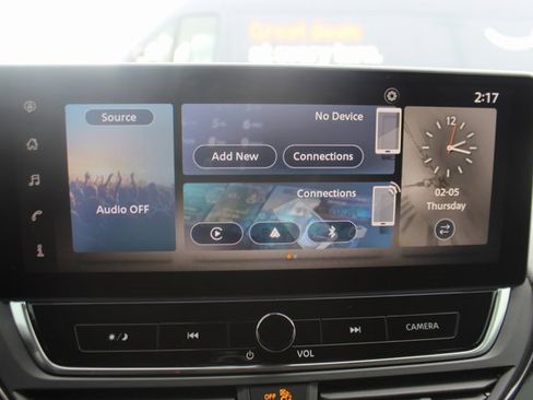 Used 2025 Nissan Altima 2.5 SR w/ SR Premium Package image 17